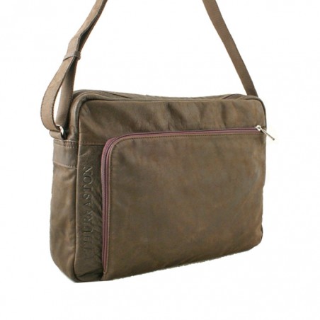 Besace A4 Arthur&Aston en bandoulière