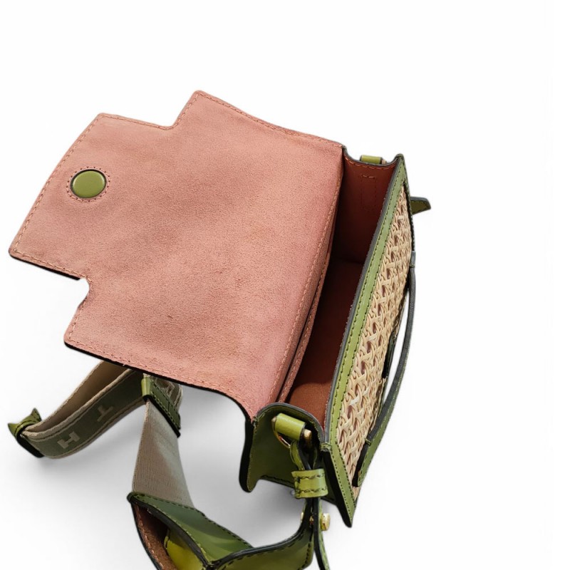 The Bridge sac rabat rotin et cuir pistache  ouvert