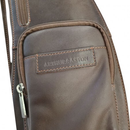 arthur aston 2028-24 chataigne detail arthur aston 2028-24 chataigne detail