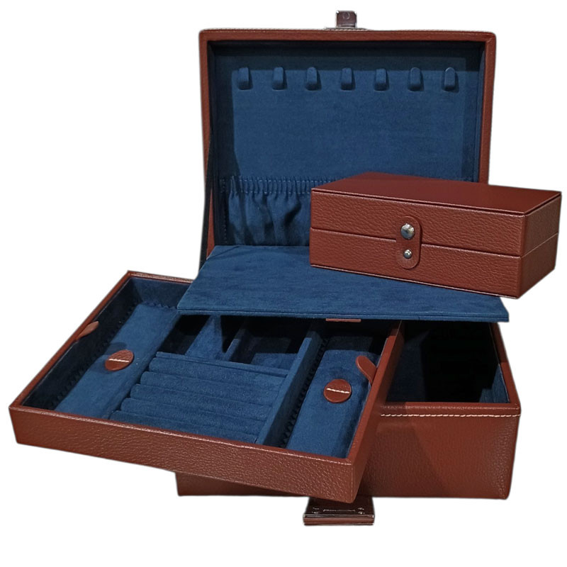 intérieur velours coffret bijoux Le Tanneur ebene 7322