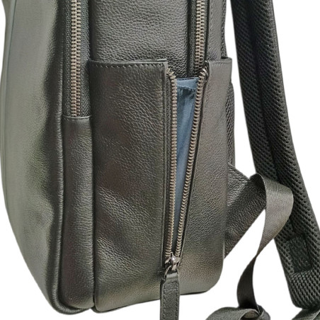 Sac à dos PICARD 1233 en cuir noir photo poche sur le côté