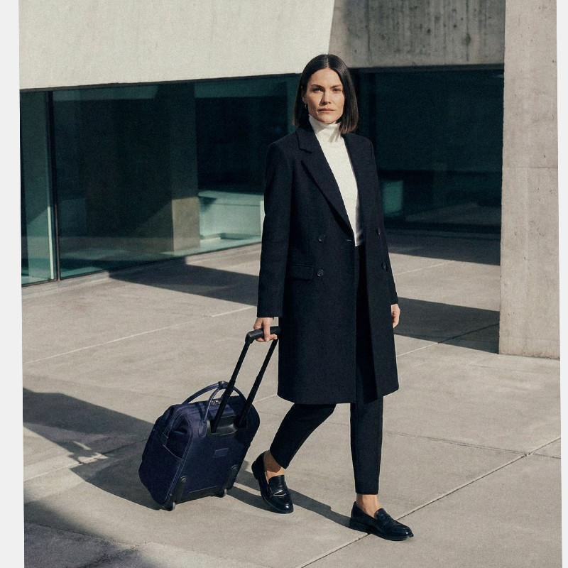 Hedgren trolley business femme fika noir en situation