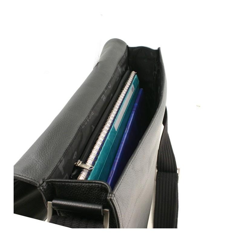 sac besace cuir grainé noir detail