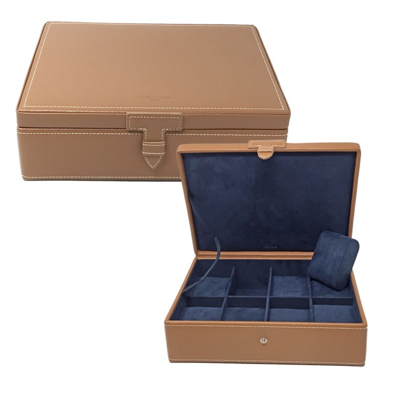 LE TANNEUR Boite 8 Montres