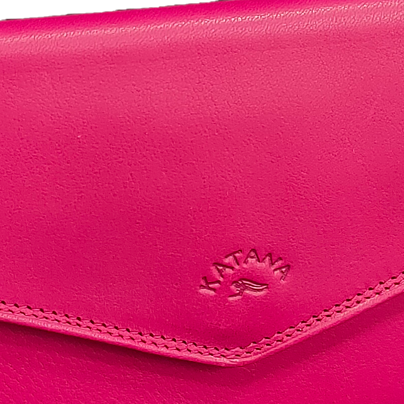 Etui papier voiture en cuir forme enveloppe fine marque